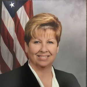 Meet your Posher, Linda